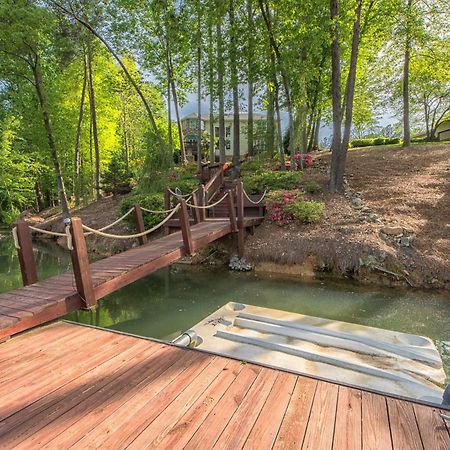 Lakeside Landing By Avantstay Private Dock มัวร์สวิลล์ ภายนอก รูปภาพ
