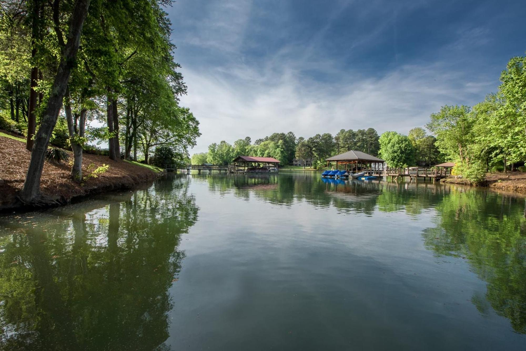 Lakeside Landing By Avantstay Private Dock มัวร์สวิลล์ ภายนอก รูปภาพ